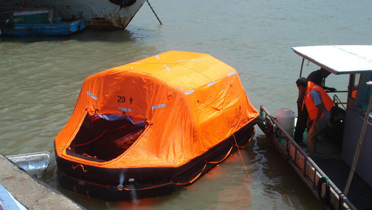 Applications Of Emergency Inflatable Liferaft