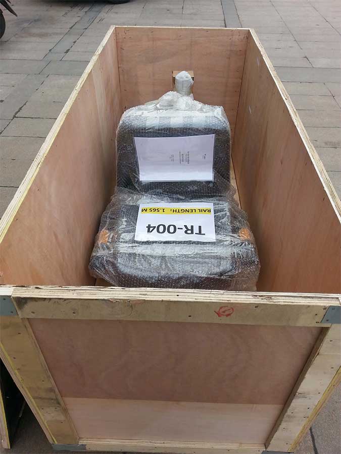Packaging Of YSmarines Captain Seats