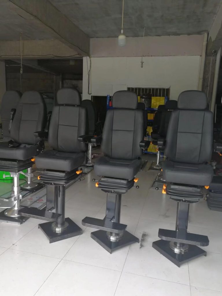 TR-001 Type Captain Seats 