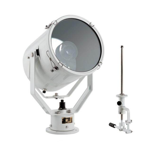 Useful Tips To Select The Ideal Marine Searchlight For Night Boating