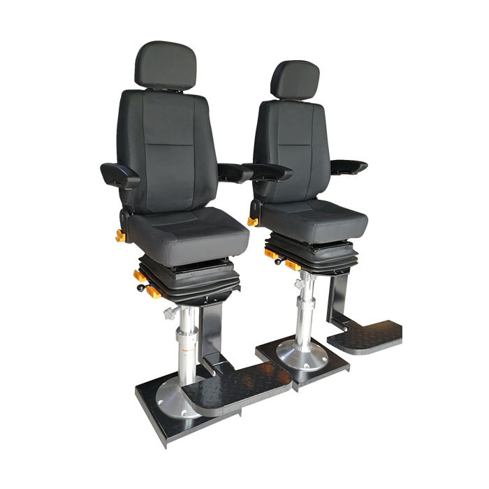 TR-002 Type Captains Chair