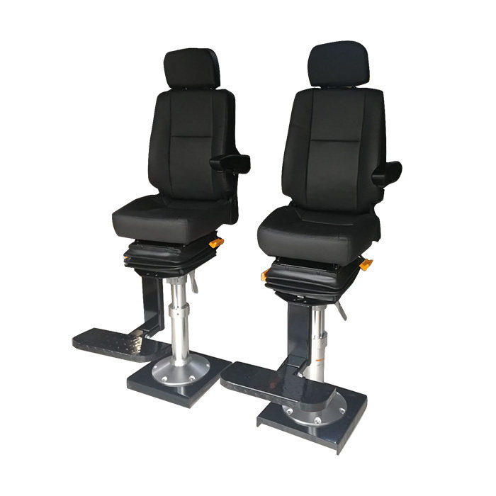 TR-002 Type Captains Chair