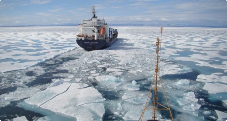 Navigation in Ice-prone Waters