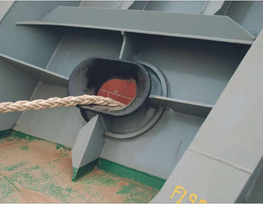 Closed Chocks for Guiding Mooring Lines