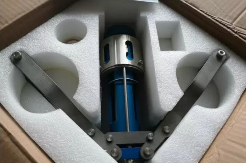 Packaging of 50 GPM LNG Fueling Nozzle